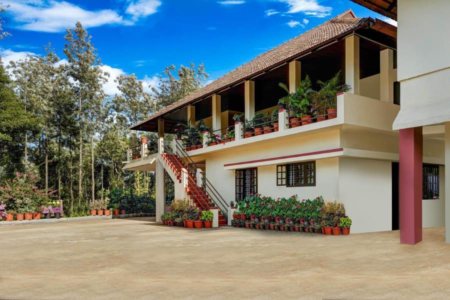 Coorg Bliss Estate Stay มาดิเครี ภายนอก รูปภาพ