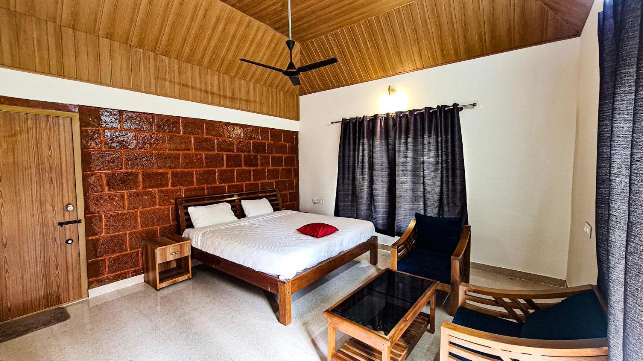 Coorg Bliss Estate Stay มาดิเครี ภายนอก รูปภาพ