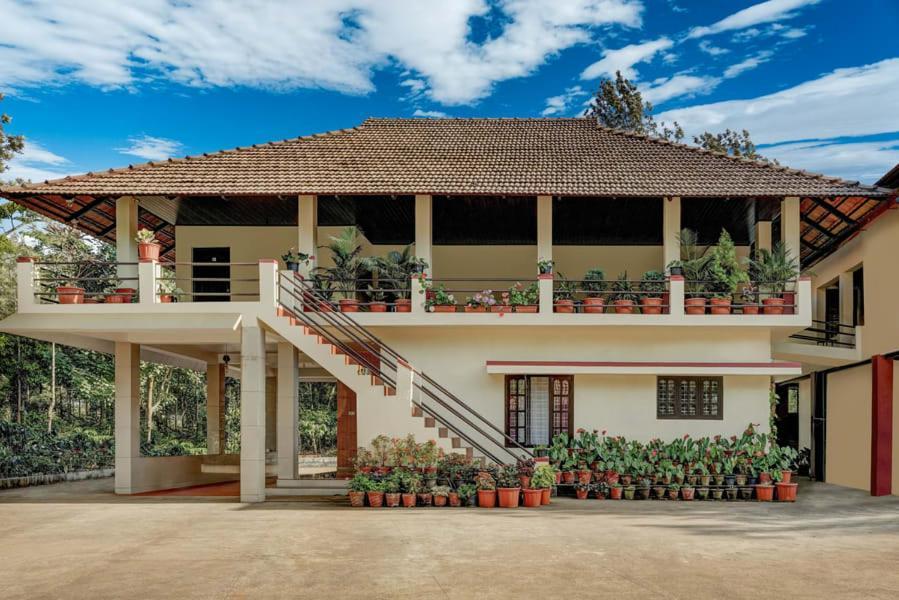 Coorg Bliss Estate Stay มาดิเครี ภายนอก รูปภาพ