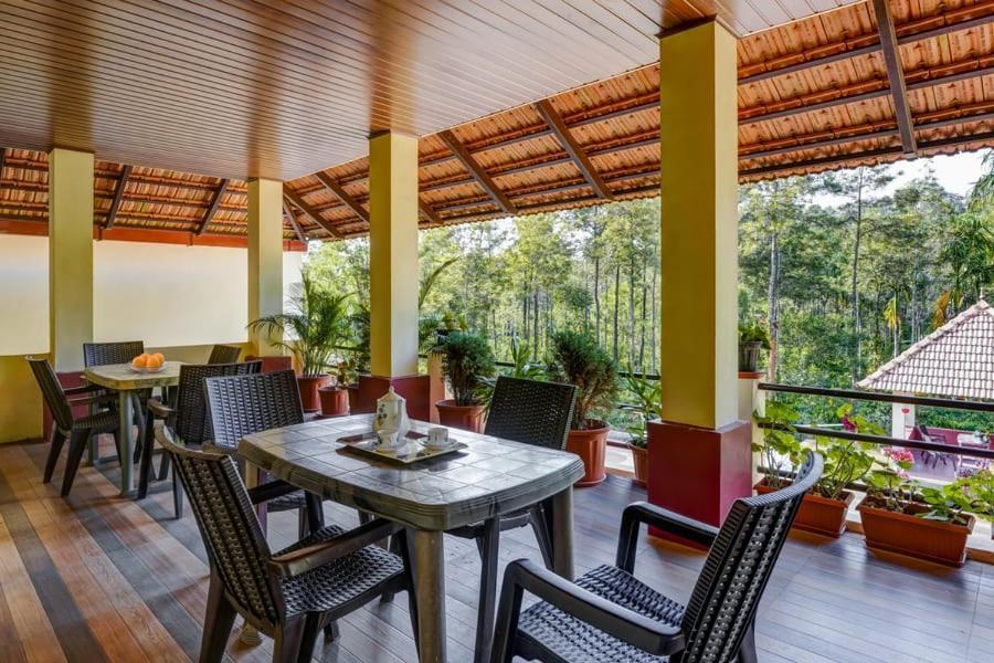Coorg Bliss Estate Stay มาดิเครี ภายนอก รูปภาพ