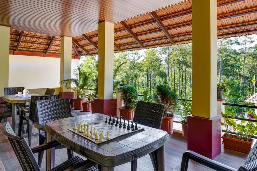 Coorg Bliss Estate Stay มาดิเครี ภายนอก รูปภาพ