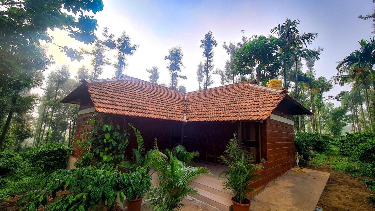 Coorg Bliss Estate Stay มาดิเครี ภายนอก รูปภาพ