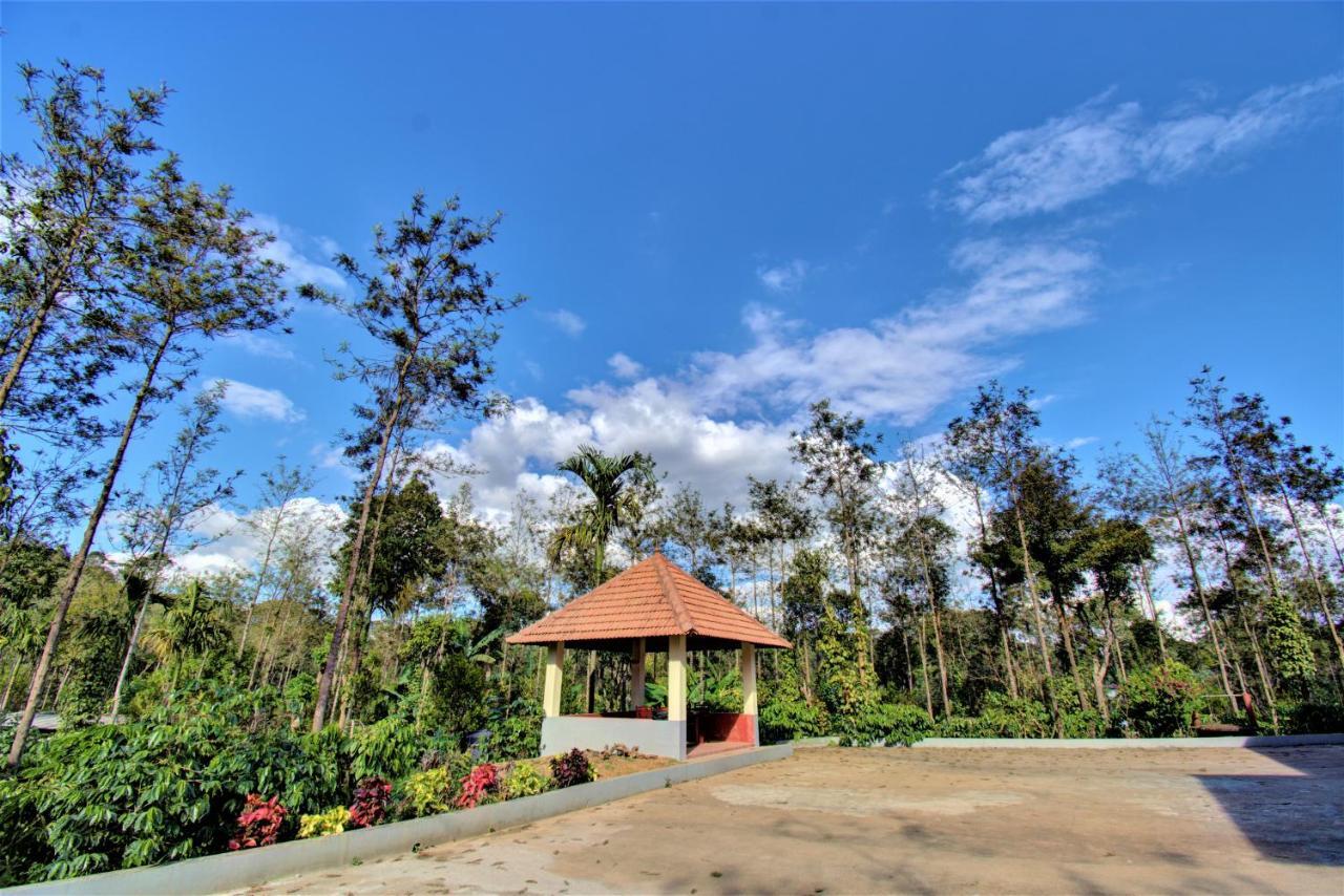 Coorg Bliss Estate Stay มาดิเครี ภายนอก รูปภาพ